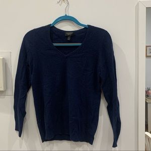 Cashmere Charter Club 100% Cashmere Navy V-Neck Sweater.